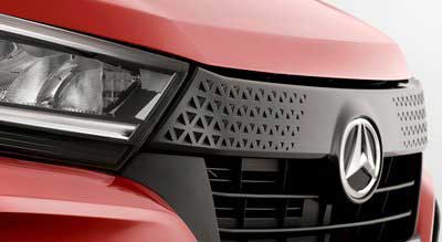 Front Grille Garnish